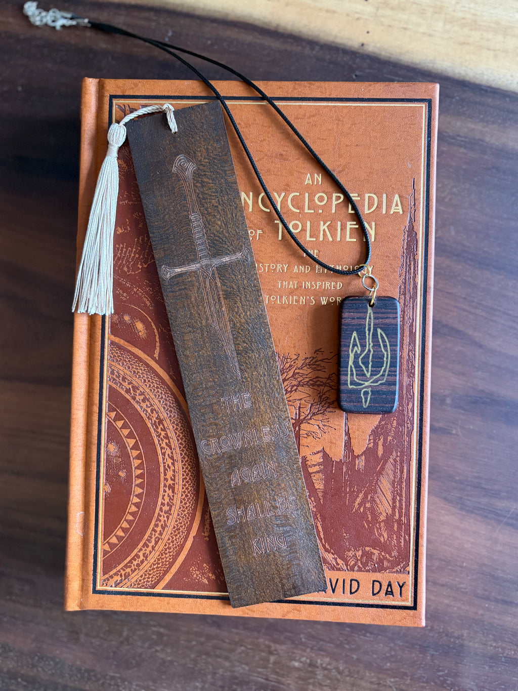 Lord of the Rings “Sauron’s Eye” Rune with Bookmark